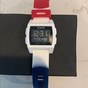 Nixon base tide watch- brand new!